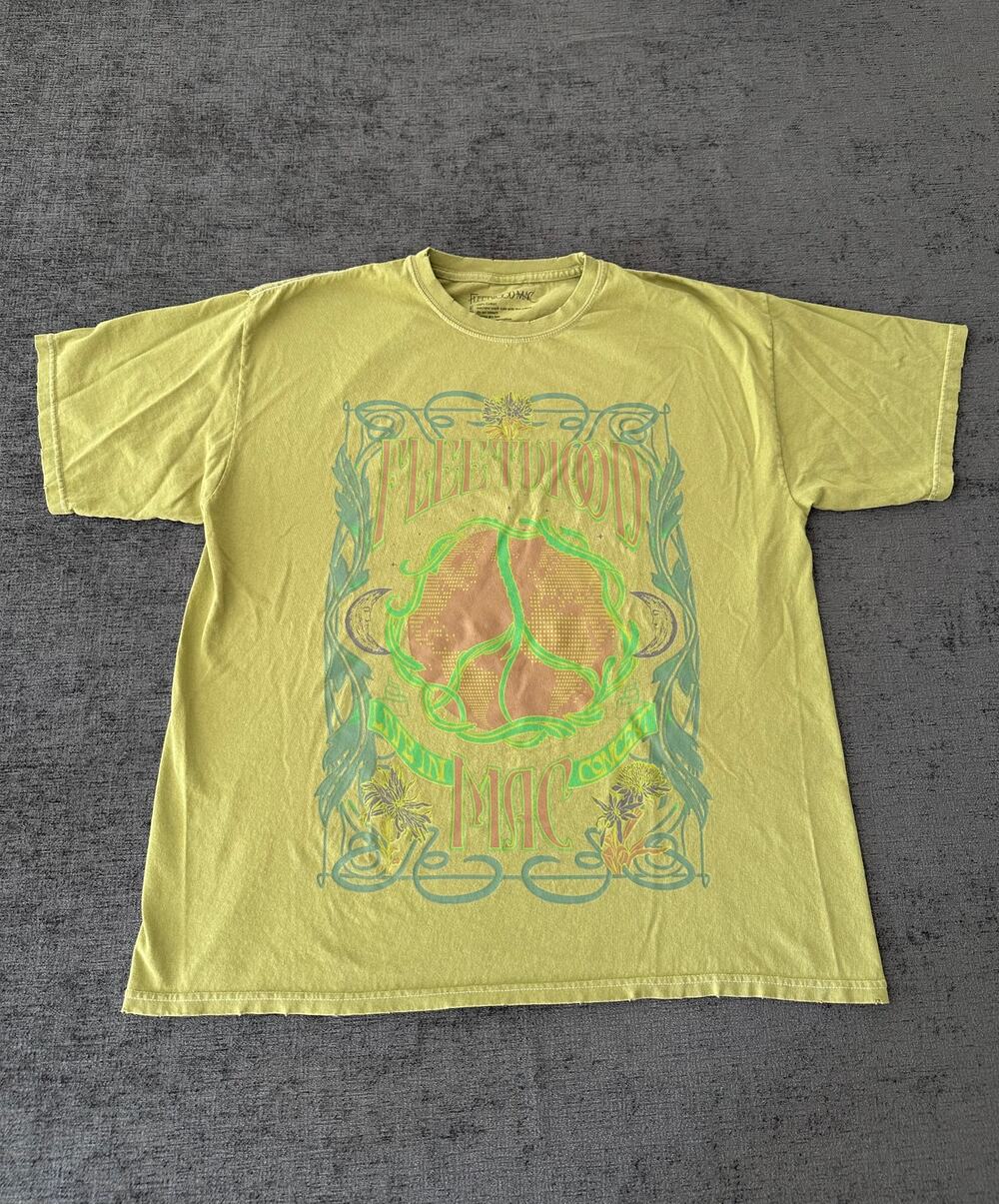Fleetwood Mac Live In Concert Peace Sign Graphic T Shirt Green Oversized OS 2022